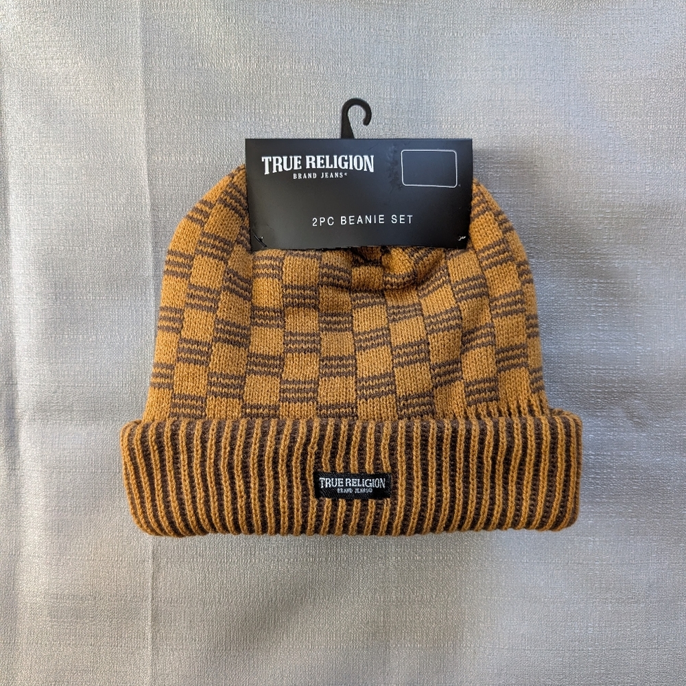 True Religion Fleece Lined Set Of Two Beanie Hats NEW! - Picture 2 of 4